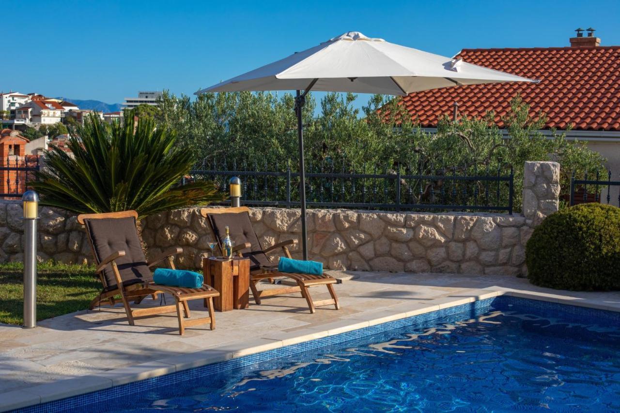 Villa Old Olive, 3Lovelyvillas Podgora Exteriör bild